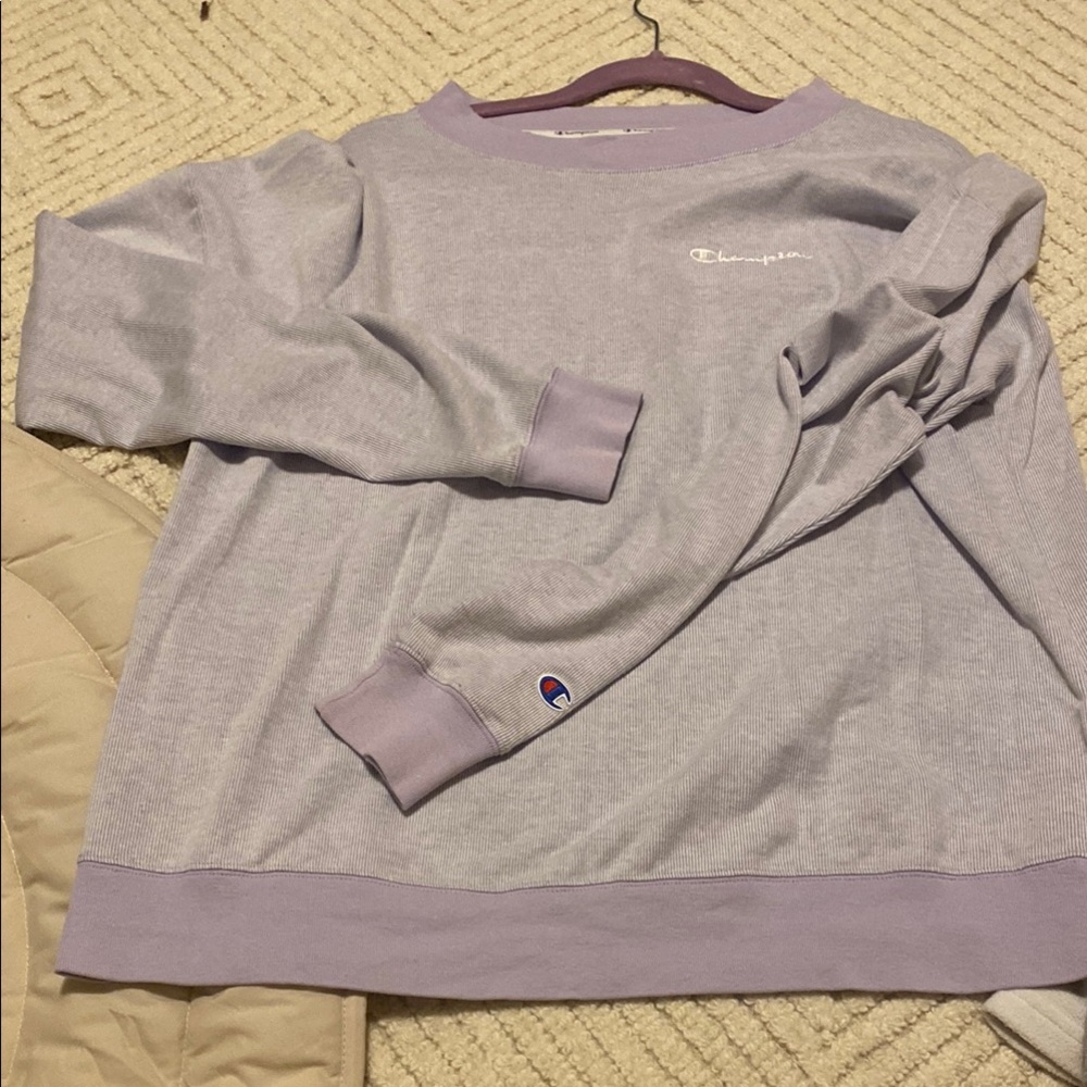 Champion Light Purple Crewneck Sweatshirt
